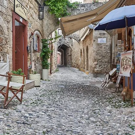 Апартаменти Old Town Luxury Velvet *