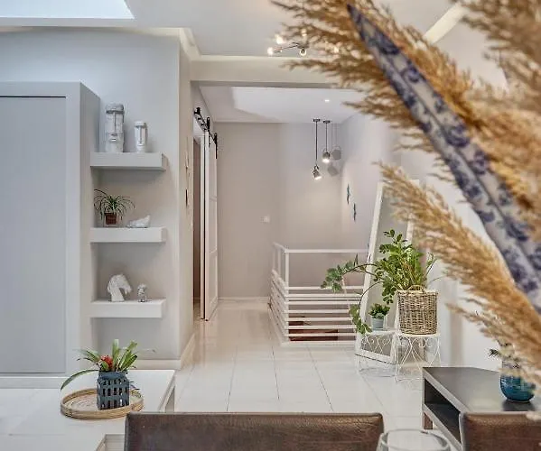 Old Town Luxury Velvet Apartament