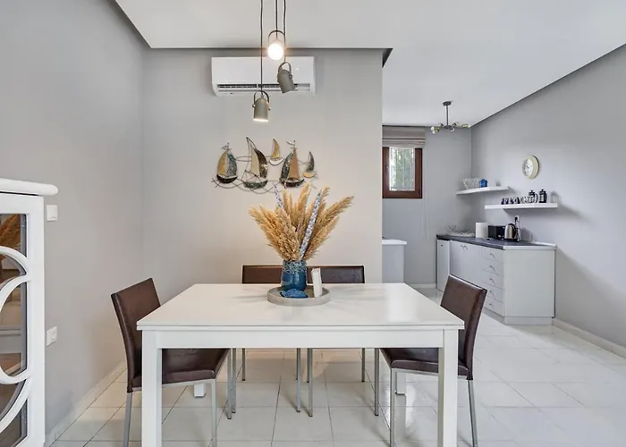 Old Town Luxury Velvet